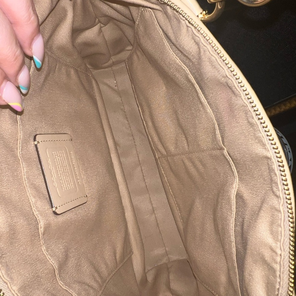 Coach Bag - Picture 6 of 6